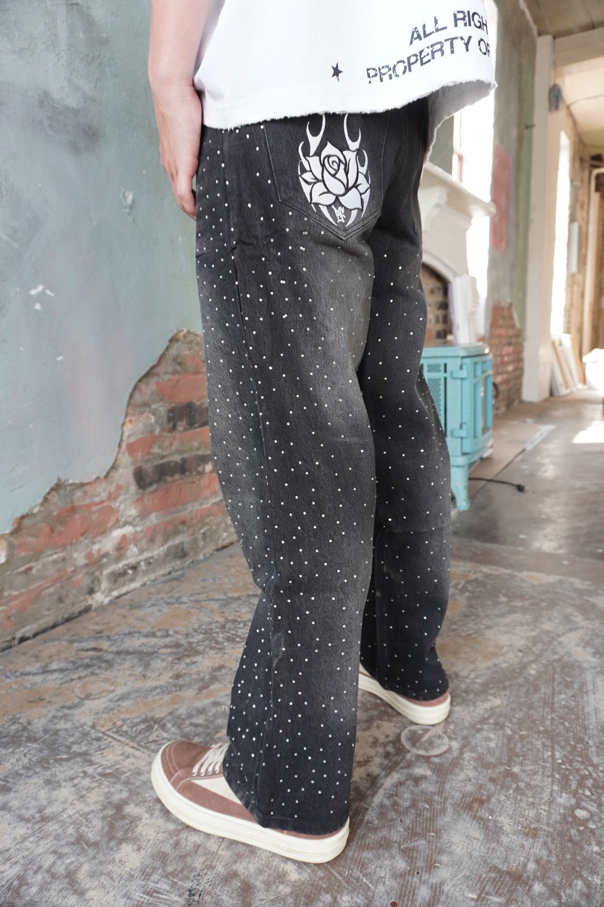 Pushin Flowers rhinestone patch denim jeans – PF statement streetwear, side view