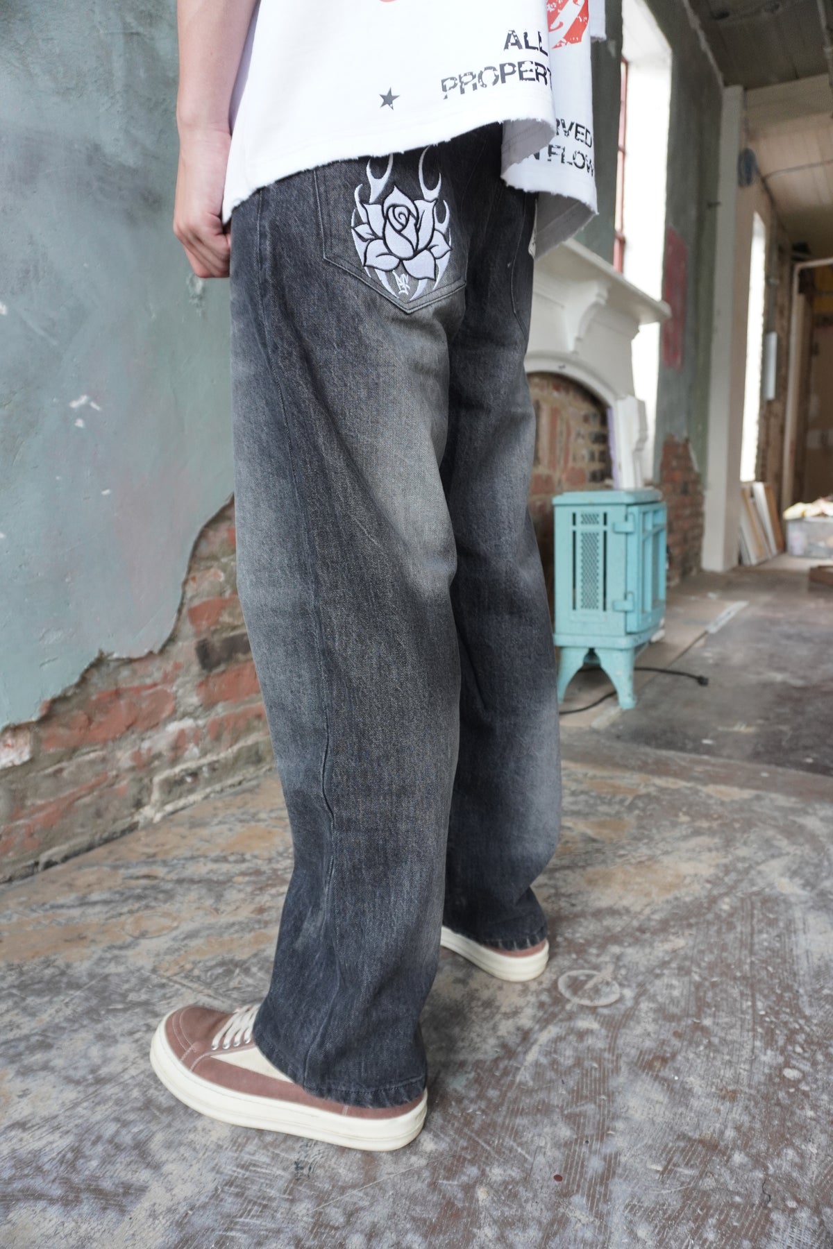 Pushin Flowers baggy denim jeans – PF embroidered streetwear denim, street styling shot